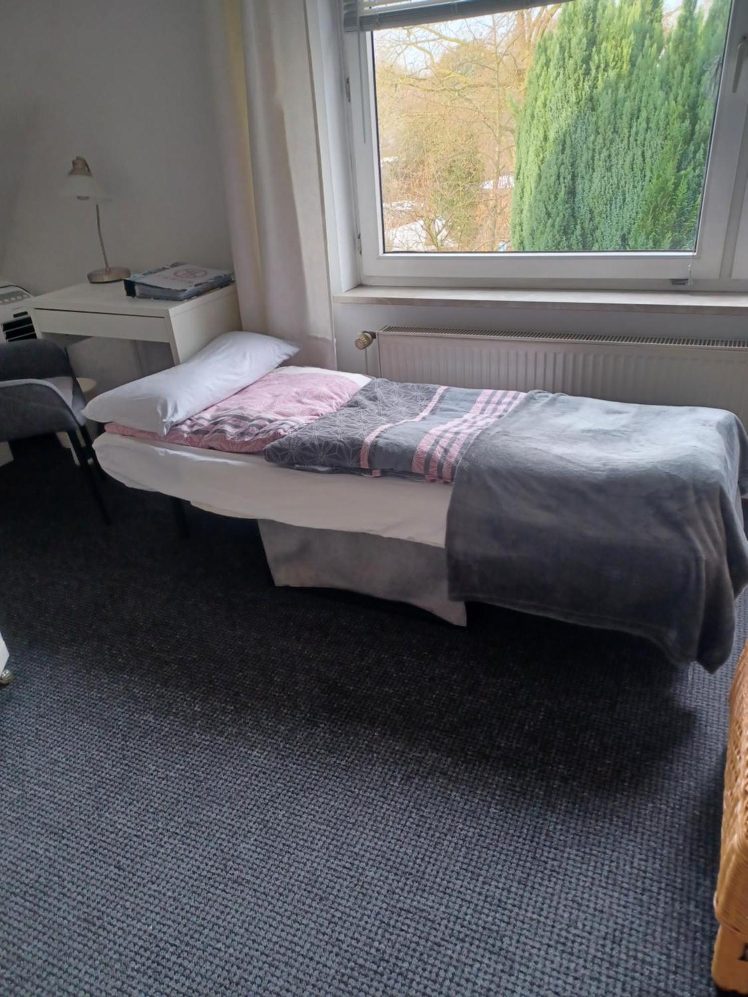 Familienzimmer HH-Schnelsen Hamburg Exterior foto
